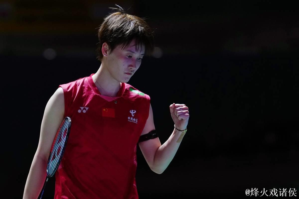 中国羽毛球大师赛:陈雨菲1-2惜败韩悦止步八强 中国羽毛球大师赛:陈雨菲1-2惜败韩悦止步八强